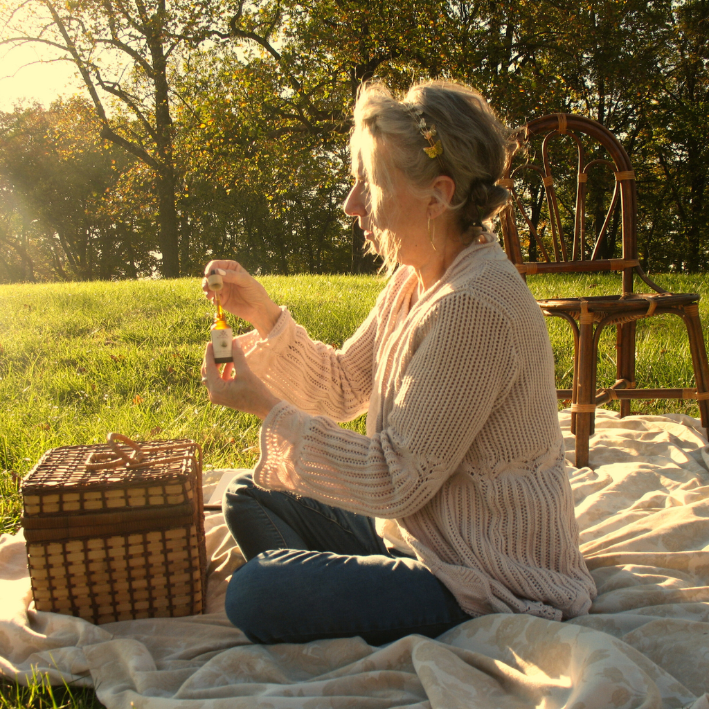 Holistic Organic Facial Oil for Gracefully Aging: Natural Youthful Glow