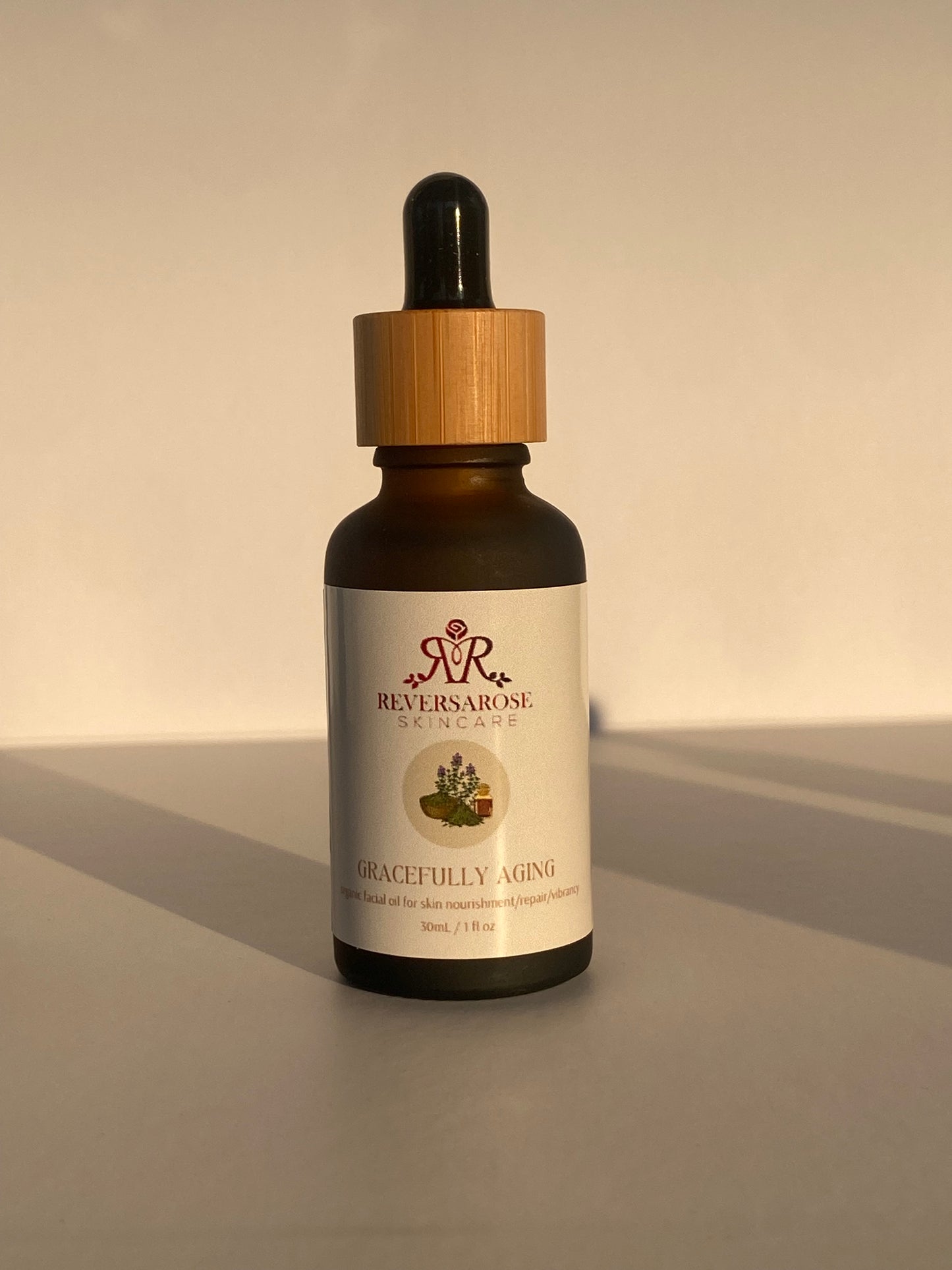 Holistic Organic Facial Oil for Gracefully Aging: Natural Youthful Glow